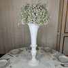 Location Centre de Table : Vase Balustre Blanc + Gypsophile 60cm